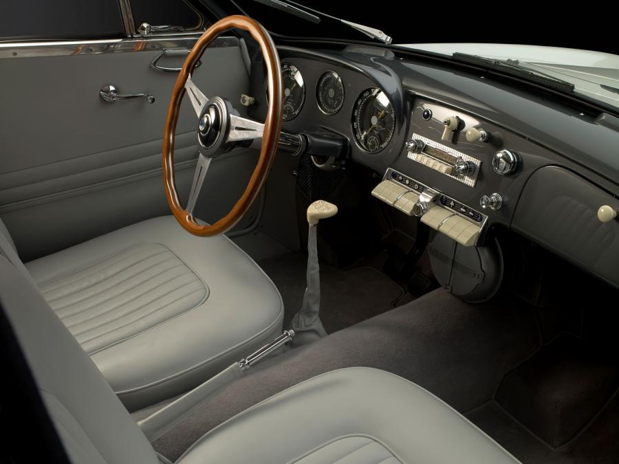 Интерьер Pegaso Z-102 B Coupe por Saoutchik (0148) 1951 года  (фото 6 из 21)